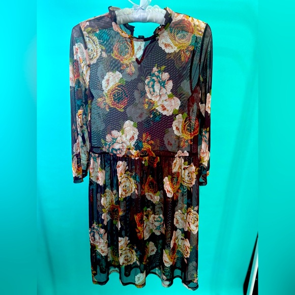 Floral Montez see-through dress in BURGUNDY - Picture 1 of 3